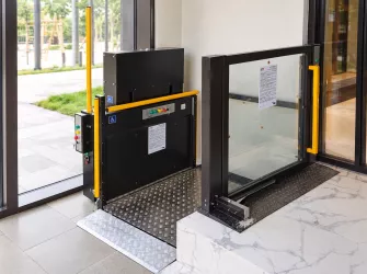 Вертикальная подъемная платформа для ММГН Veara EasyLift 1.2м