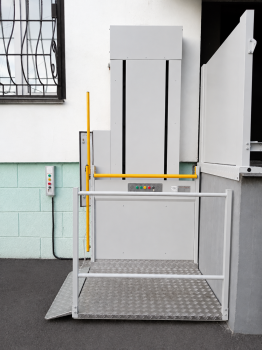 Установили Veara EasyLift для доступности общественного здания